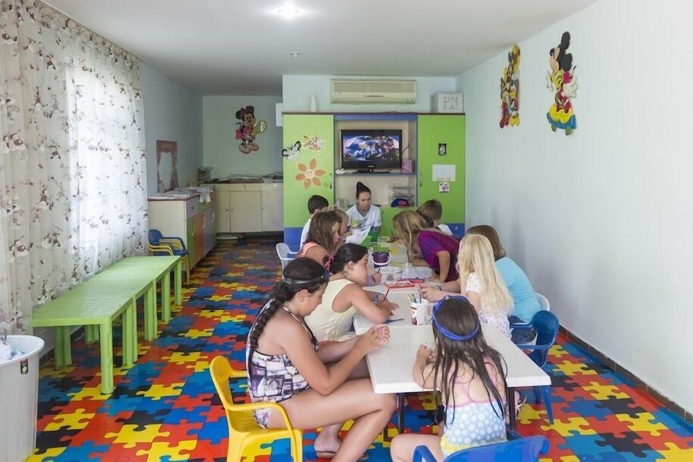 סייד Sandy Beach Hotel מראה חיצוני תמונה